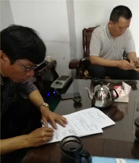 蘇州（持盈模具）中走絲線切割現(xiàn)場(chǎng)簽單