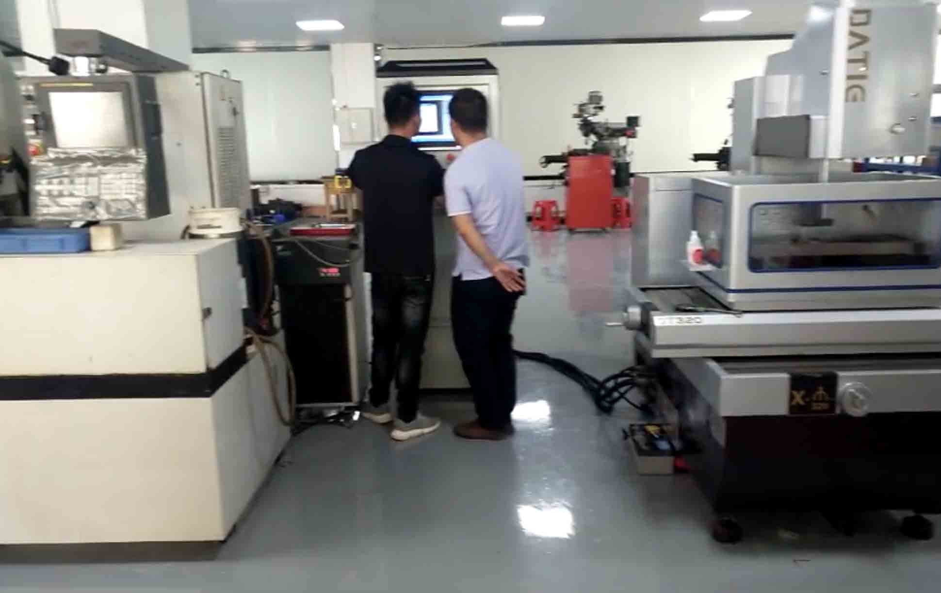 東莞（愛爾特）中走絲現場培訓照片
