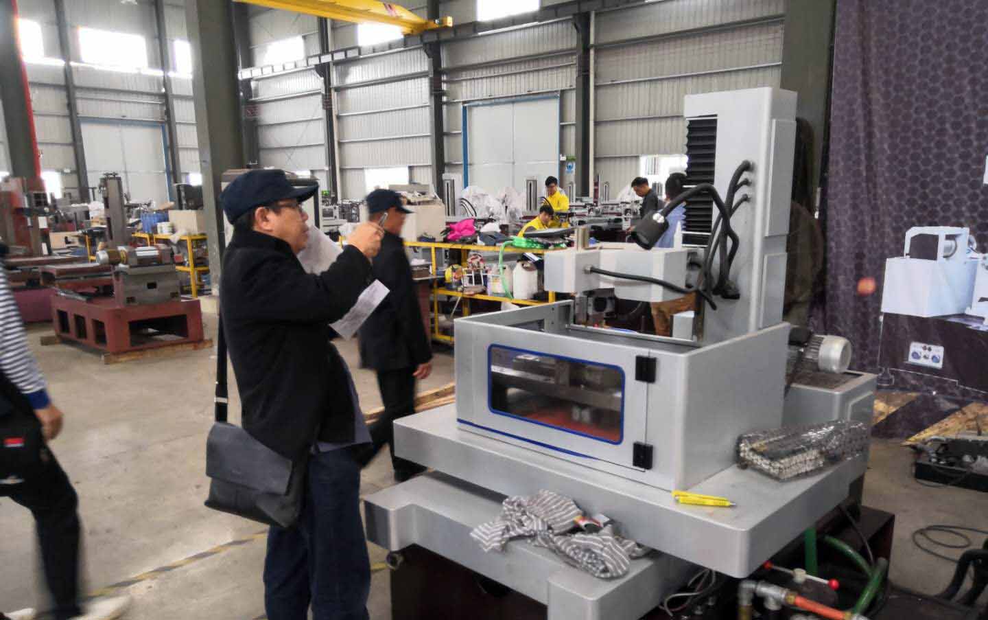 攀枝花（夢夢科技）極速中走絲考察工廠