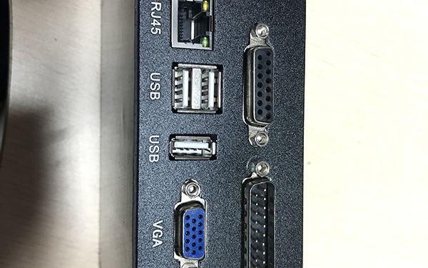 X8線切割控制卡接口